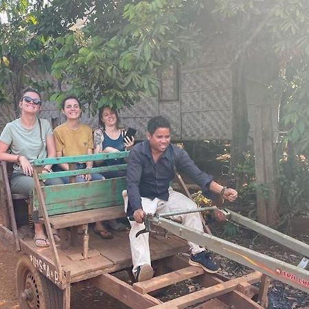 Somphone Homestay Breakfast And Dinner Included Muang Thateng Eksteriør billede